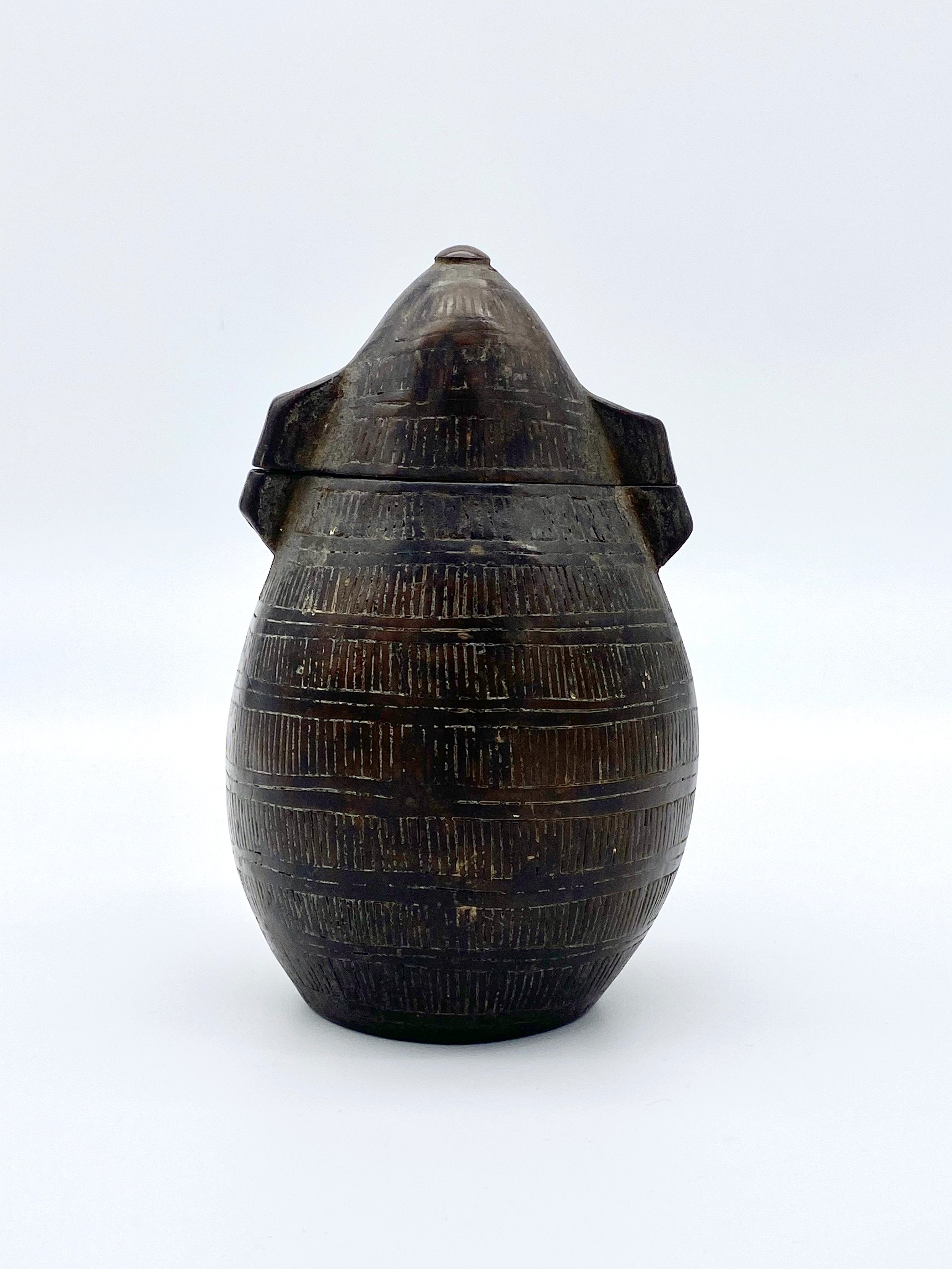 Large Carved Kuba Tutukipfula Gunpowder Flask, Wood. D.R. Congo, 19th-20thC